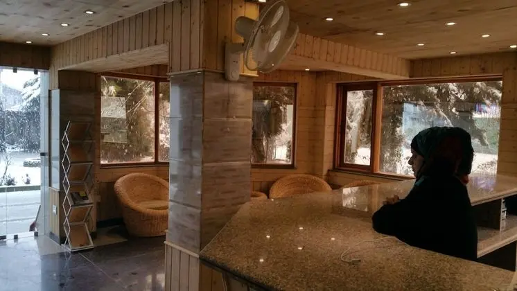 Hotel Mirage - Lobi