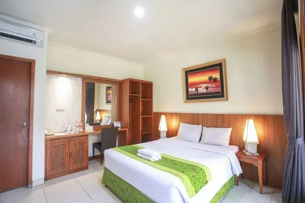 Mirah Hotel