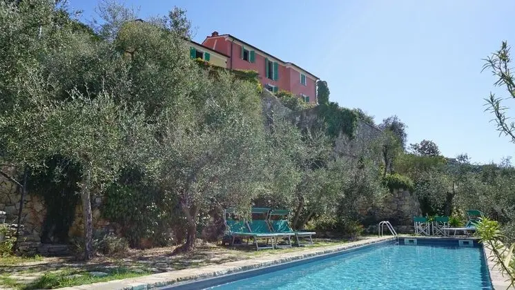 Miralunga-appartament-in-villa-e-piscina - Havuz