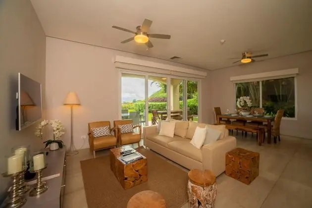 Miramar 1B - 3 bdr - 3 Bath Ocean View - Oda