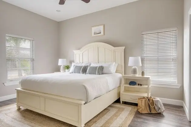 Miramar by Avantstay Large Destin Home w/ Pool Walk to Miramar Beach! - İç Mekan