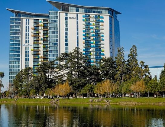 MiraMar Luxury ResidencesFotoğrafı