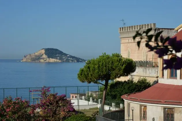 Miramare Residence
