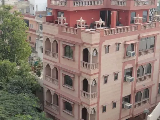 Hotel Miraya