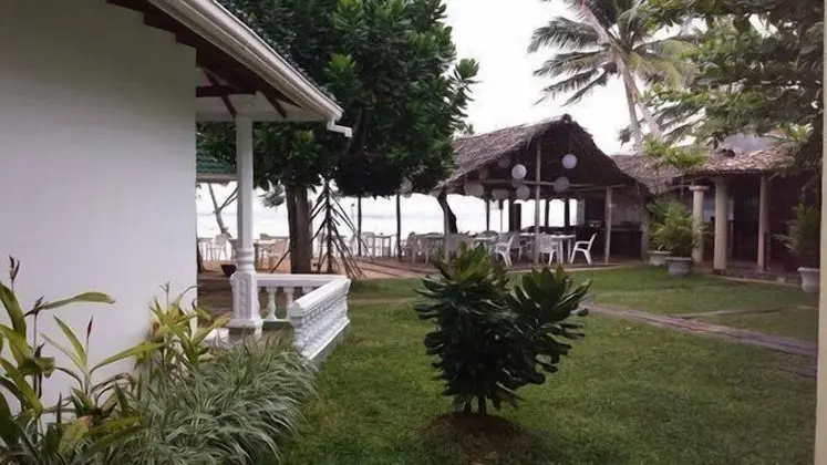 Mirissa Bay Resorts - Dış Mekan