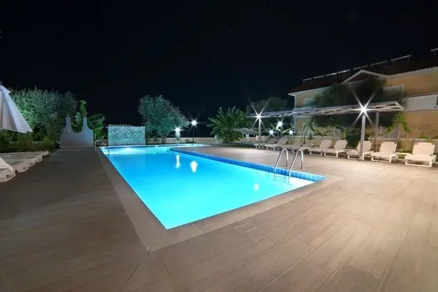 Mirsini Studios & Apartments - Havuz