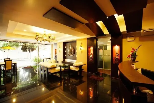 Mirth Sathorn Bangkok