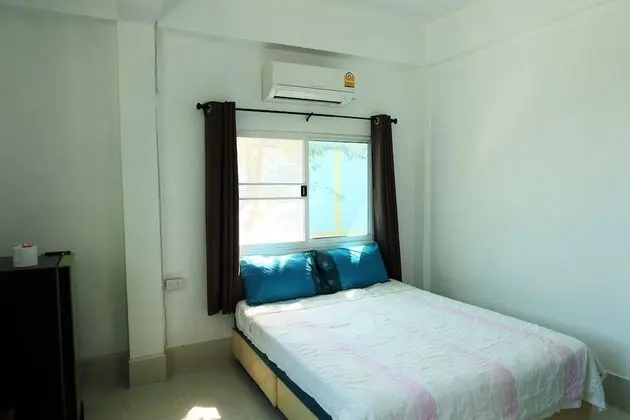 Miss Hong House - Oda