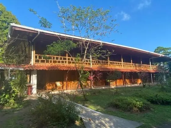 Miss Junies Lodge