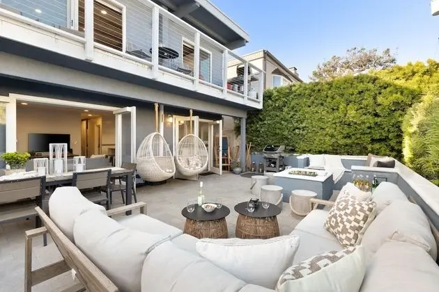 Mission Point Buyout by Avantstay Two Unit Buyout w/ Patio, Fire Pit & Close to Beach! 6bdrs