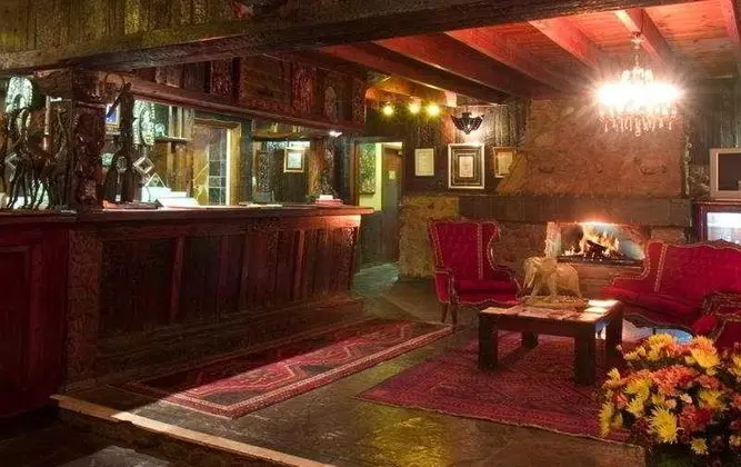 Misty Hills Country Hotel - Lobi