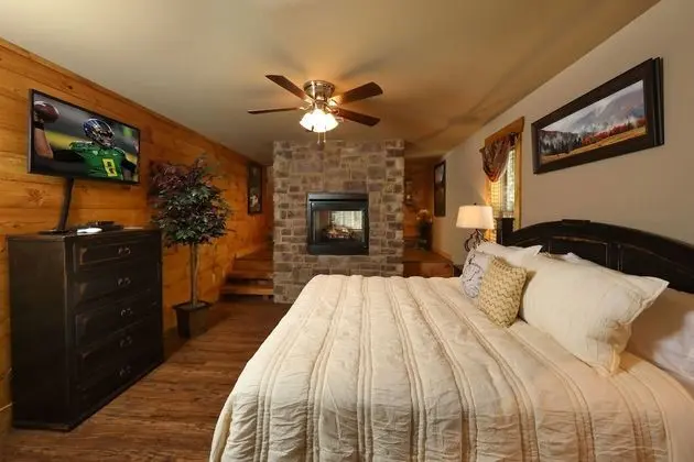 Misty Mountainside - Two Bedroom Chalet - Oda