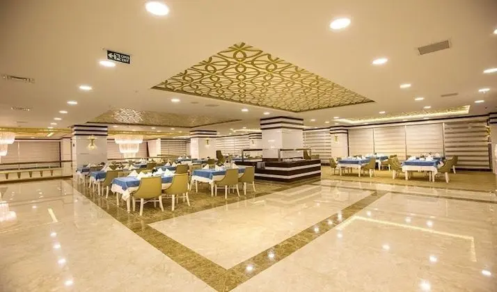 Mitannia Regency Hotel - Yerinde Yemek