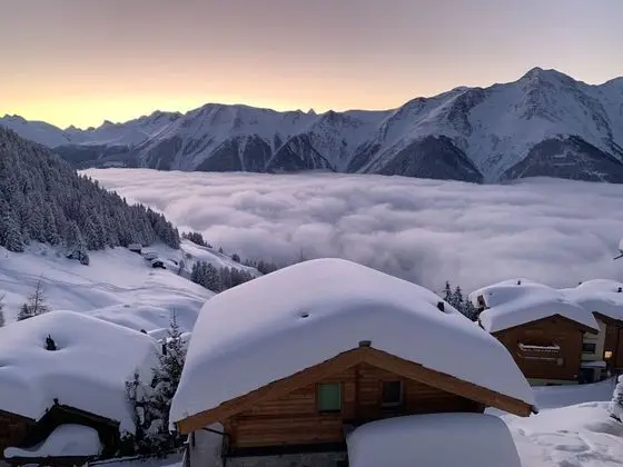 Mitenand Attika Bettmeralp