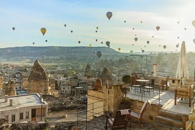 Mithra Cave Hotel