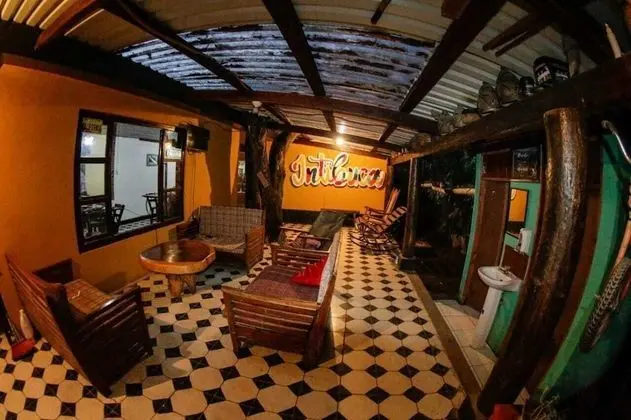 Mitos Hostal