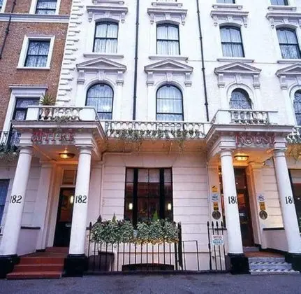 Mitre House Hotel - Genel