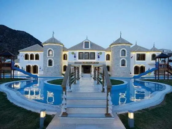 Mitsis Blue Domes Exclusive