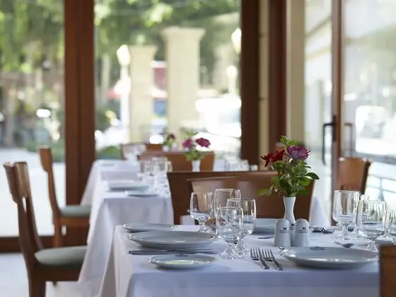 Mitsis Petit Palais Beach Hotel - Yeme / İçme