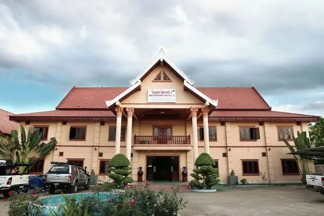 Mittaphap Hotel II