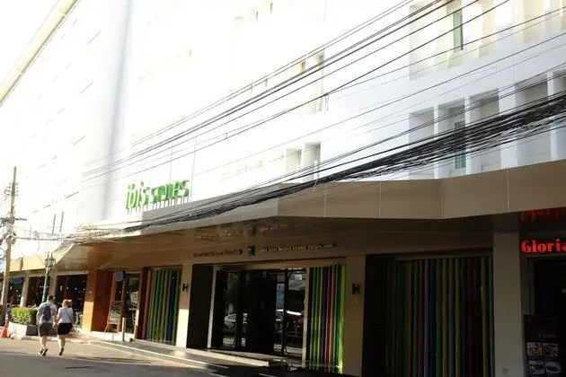 The Mixx Hostel