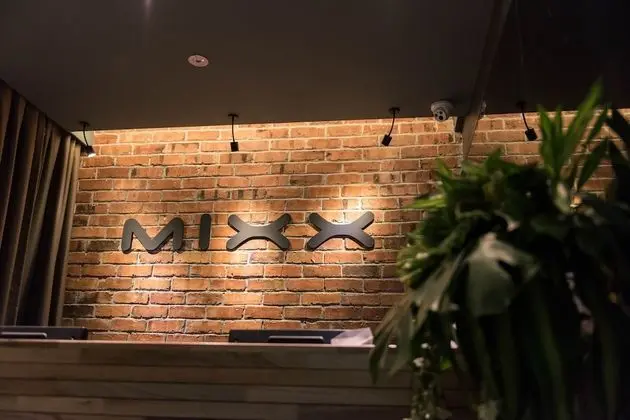 Mixx Hotel