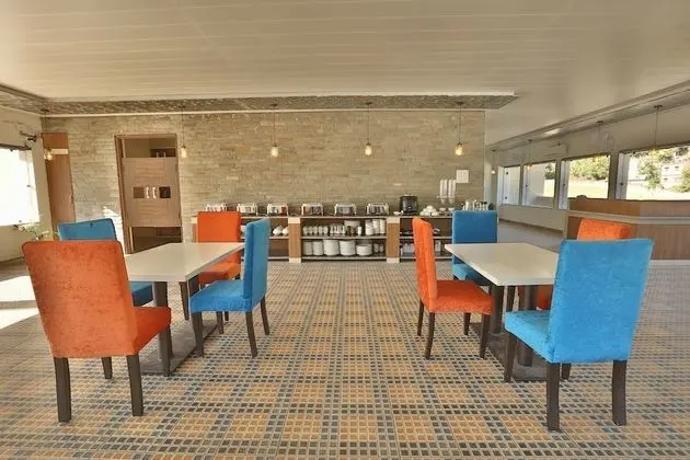 MJ Hills by Opulence Hotels - Yerinde Yemek