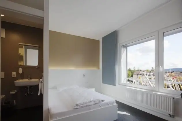 mk monteurzimmer stuttgart - Oda