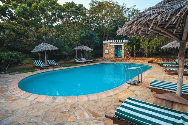 Mkoma Bay Tented Lodge