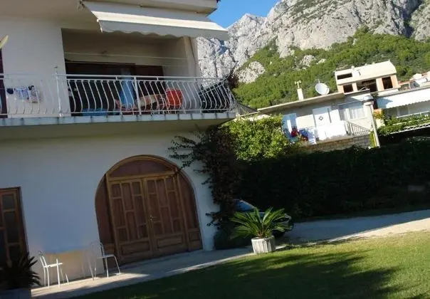 Mlad - 650 m From sea - A2 - Dış Mekan