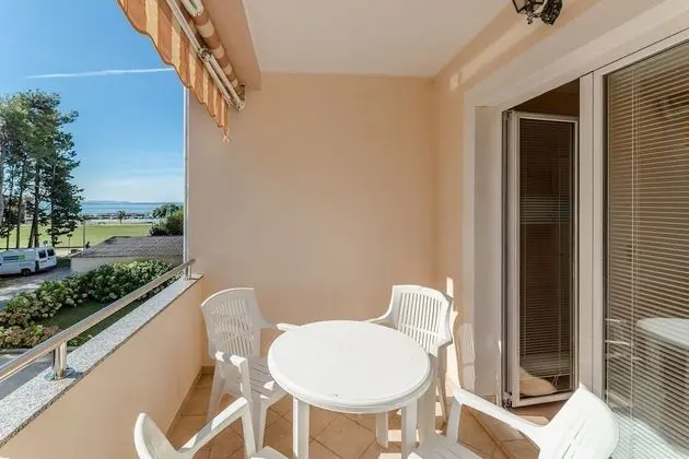 Mlađo - Swimming Pool - A2