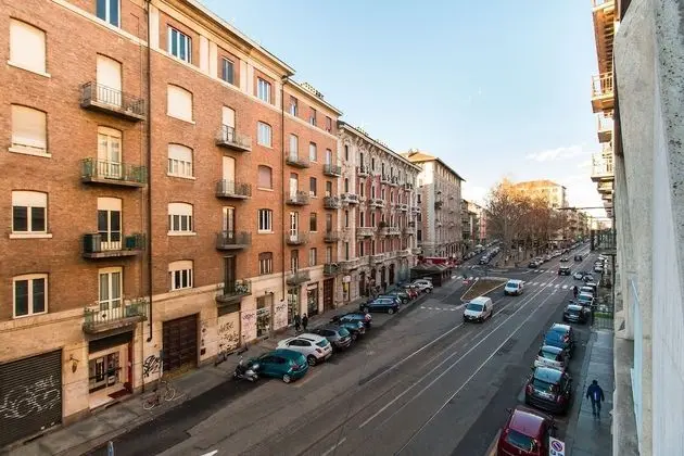 MM Dante Colorful Apartment