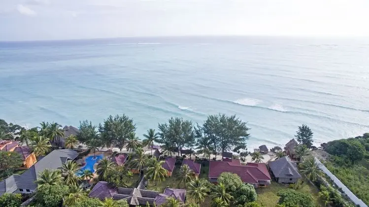 Mnarani Beach Cottages - 1
