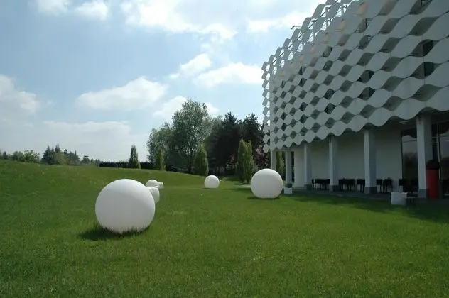 MO.OM Hotel