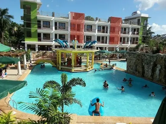 Moalboal Tropics