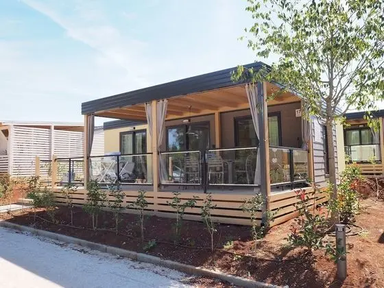 Mobilhome Victoria Camping Lanterna