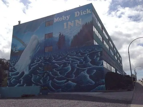 Moby Dick Inn