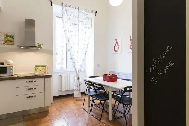 Mocci Suite Apartment Prati - Mutfak