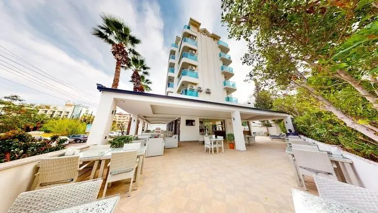 Moda Beach Hotel