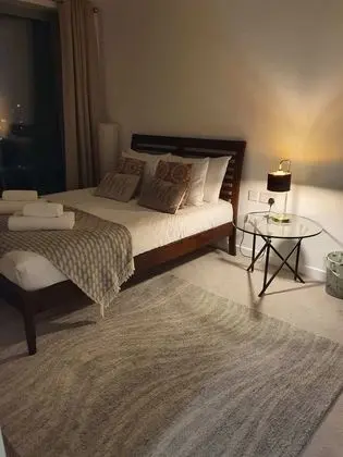 Modern 1 Bedroom Apartment Near Canary Wharf With Balcony - Oda