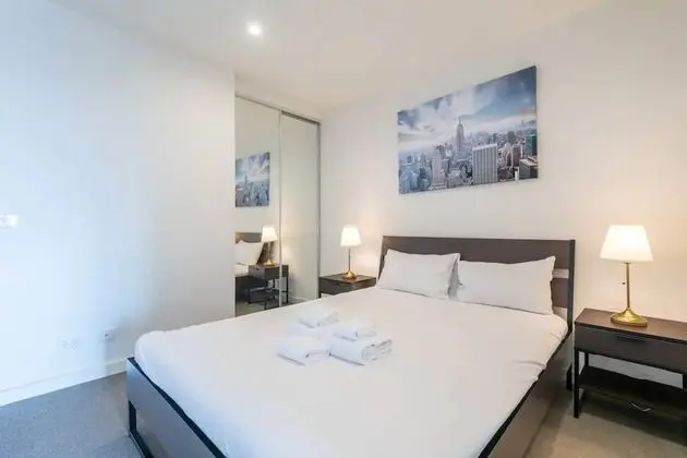 Modern 1 Bedroom Apartment in St Kilda - Oda