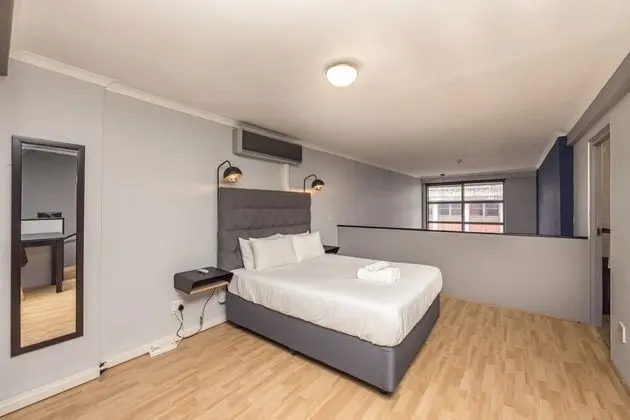 Modern 1 Bedroom in De Waterkant With Table Mountain Views