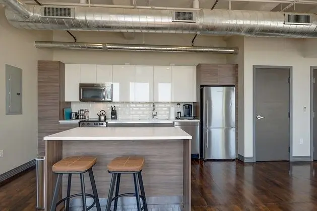 Modern 1bd in the Core of Downtown - Mutfak