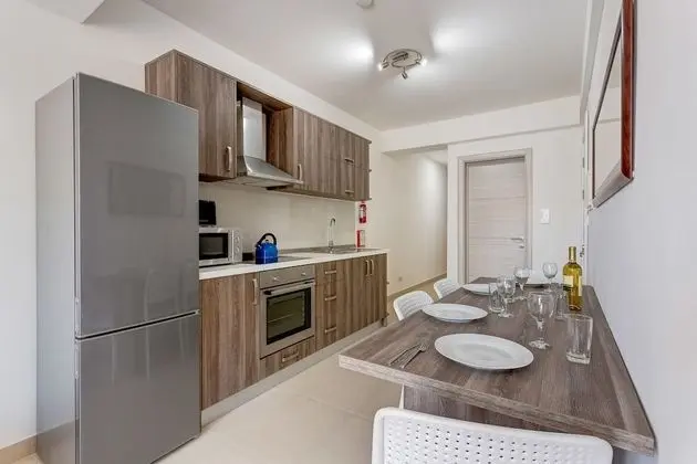 Modern 1BR Apartment in a Central Location