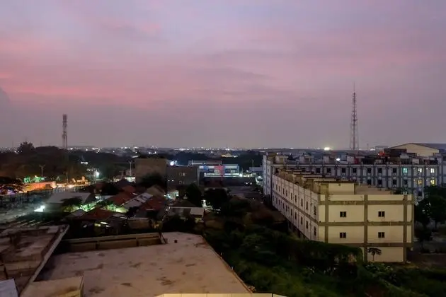 Modern 1BR Oasis Cikarang Apartment