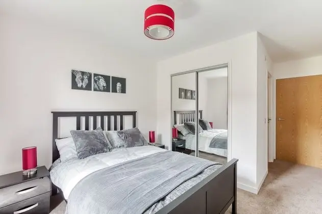 Modern 2 Bed Apartment in Central City - Oda