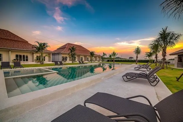 Modern 2 Bedroom Townhouse MST2