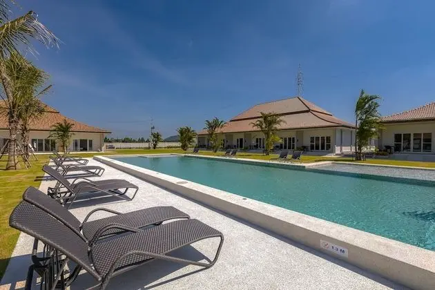 Modern 2 Bedroom Townhouse MST2
