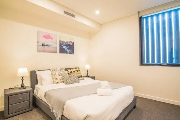 Modern 2bed2bath APT at Neutral Bayparking+wifi - Oda