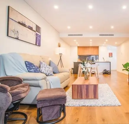 Modern 2bed2bath APT at Neutral Bayparking+wifi - Oda Düzeni